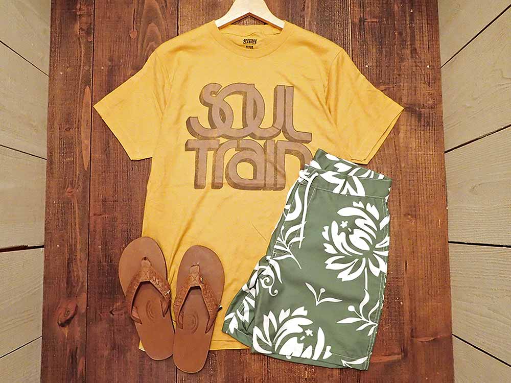 SOUL TRAIN LOGO TEE