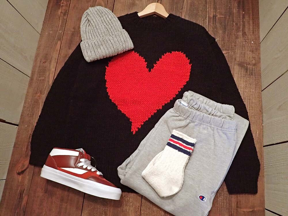 【THRIFTY LOOK】HEART HAND KNIT CREW
