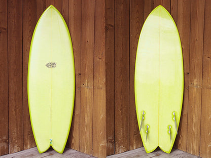 SHAPES AND HULLS/FLEX FIN QUAD FISH 5'6"