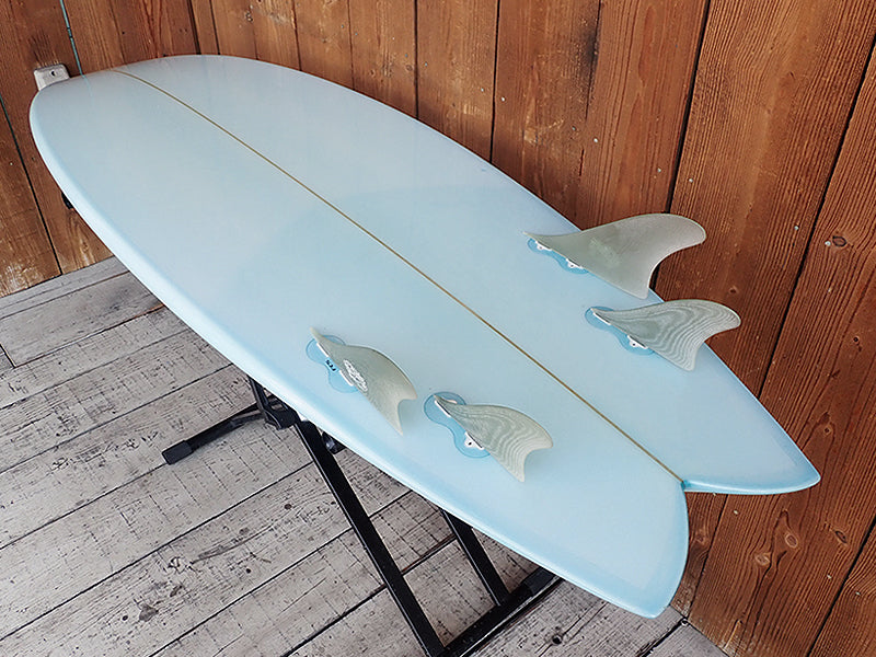 SHAPES AND HULLS/FLEX FIN QUAD FISH 5'7"