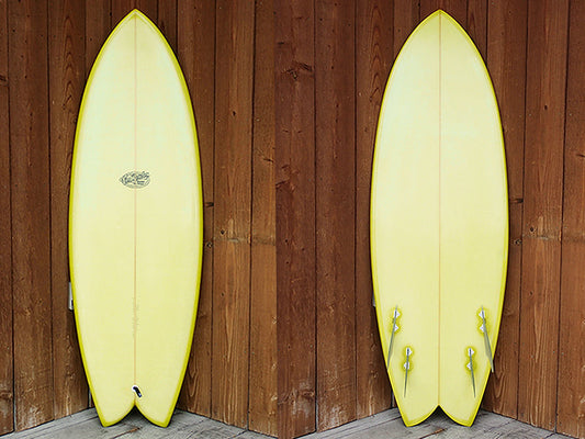 SHAPES AND HULLS/FLEX FIN QUAD FISH 5'6"