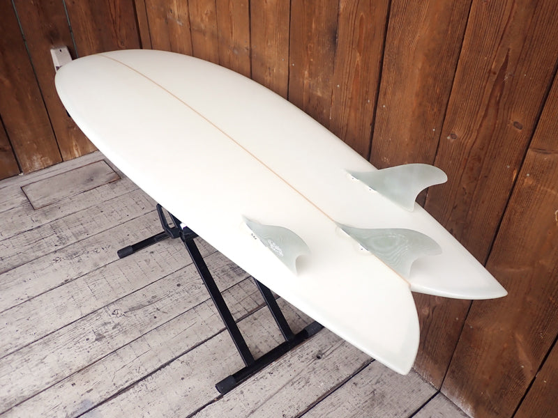 SHAPES AND HULLS/FLEX FIN FISH 5'9"