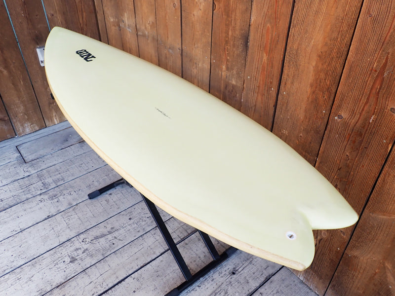 NINE LIGHTS/LAZER ZAP 5'8"