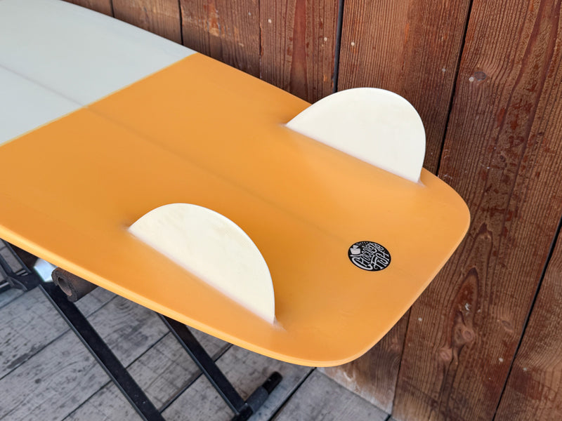 CHOCOLATE FISH/MINI SIMMONS 5'6"