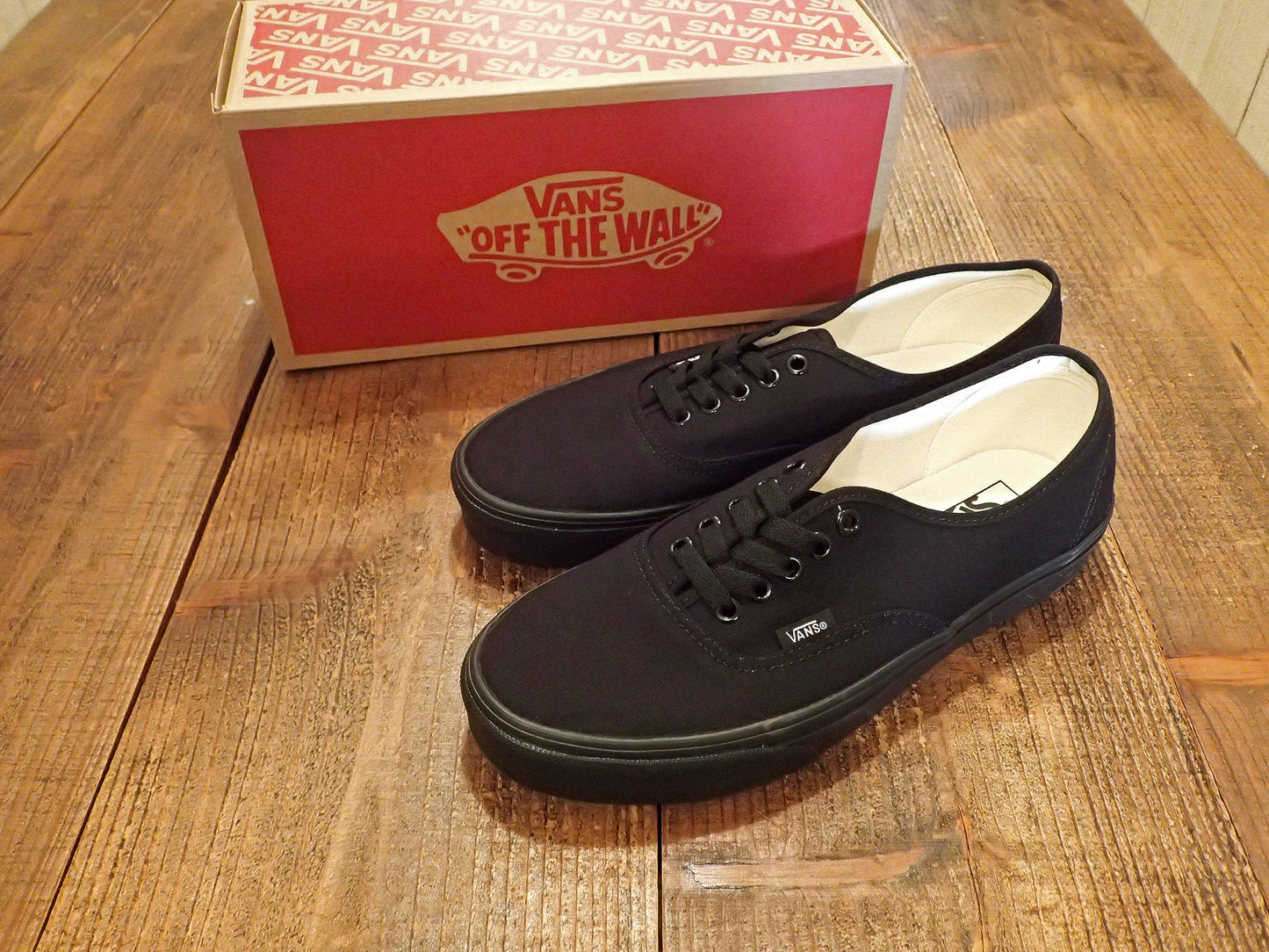 Vans Authentic