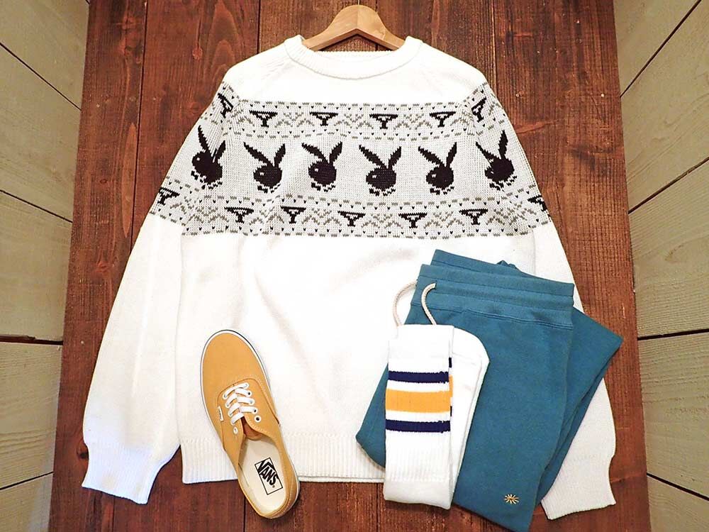 [PLAYBOY]80S RABBIT CREW SWEATER 